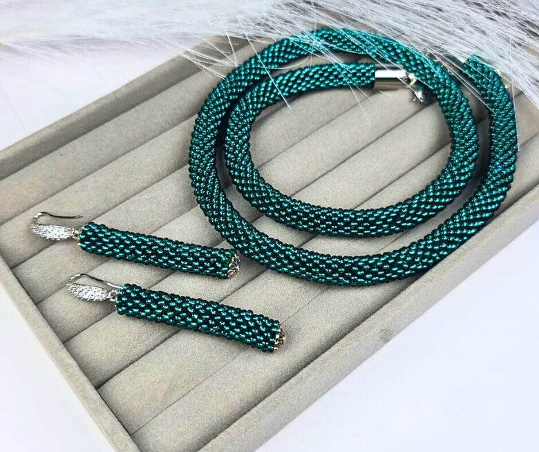 Smaragda elegance-rotu komplekts