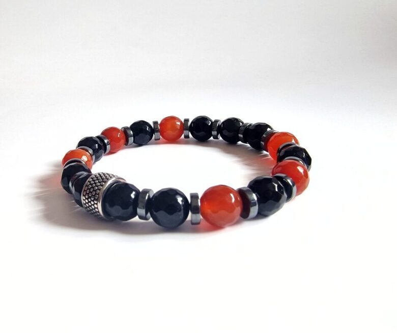 Spēkam, aizsardzībai un enerģijai