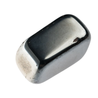 Hematīts - tumši metālisks aizsrardzības akmens